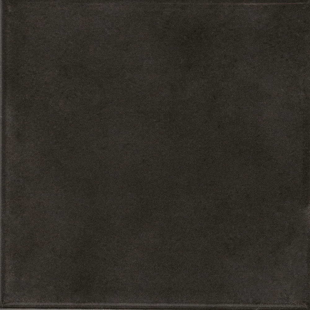 Haugesund Nero Flat Glossy